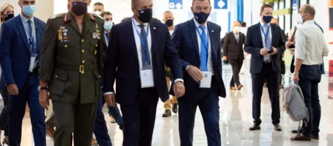 Ν.Παναγιωτόπουλος: Η Ευρώπη αναπτύσσει την ιδέα της στρατιωτικής αυτονομίας